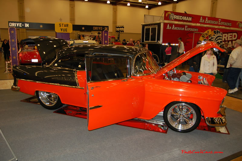 The 2009 World of Wheels Show in Chattanooga, Tennessee. On Jan. 9th,10, & 11th, Pictures by Ron Landry. Love the two tone orange and black paint scheme. Classic Hot Rod. And a Wild ride.