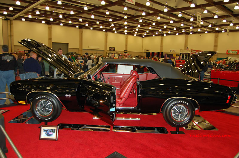 The 2009 World of Wheels Show in Chattanooga, Tennessee. On Jan. 9th,10, & 11th, Pictures by Ron Landry. Nice muscle car and a convertible SS at that too.