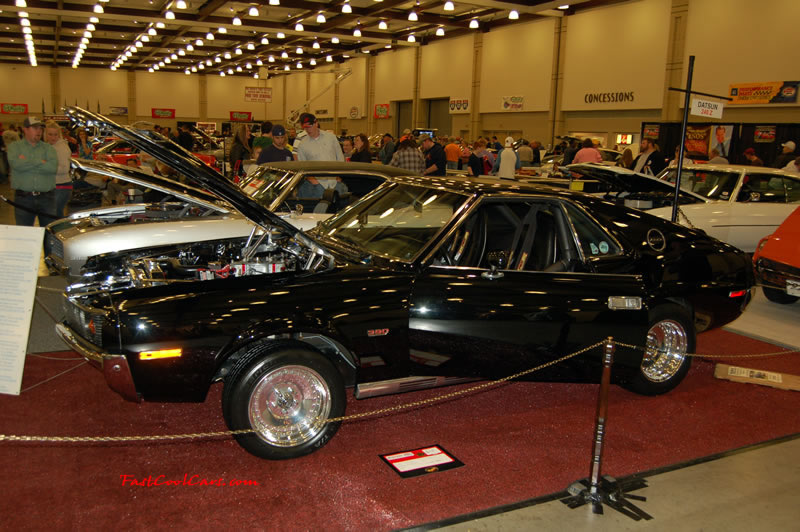 The 2009 World of Wheels Show in Chattanooga, Tennessee. On Jan. 9th,10, & 11th, Pictures by Ron Landry. Nice polished aluminum wheels.