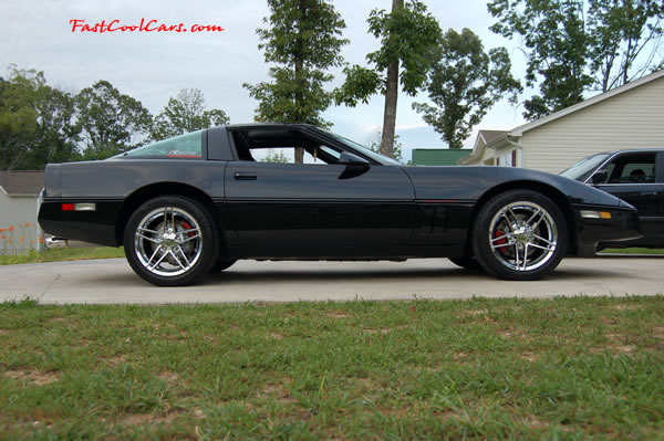 1990 Chevrolet Corvette - 6 Speed, Borla exhaust, C6 Z06 Chrome Wheels, slotted and drilled rotors.