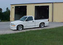 1999 Chevrolet Extreme pick-up with 18' chrome Ultras