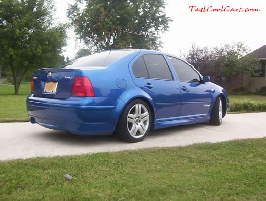 2001 VW Bora - Turbo - Intercooled - 5 Speed right rear angle view
