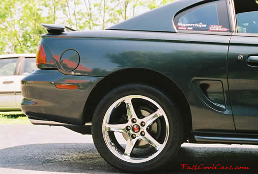1998 Ford Mustang GT - right rear quarter view, close up of the Cobra "R"s, cool chrome wheels - Wheels have Kumho 275/40/17 ZR performance tires fastcoolcars.com