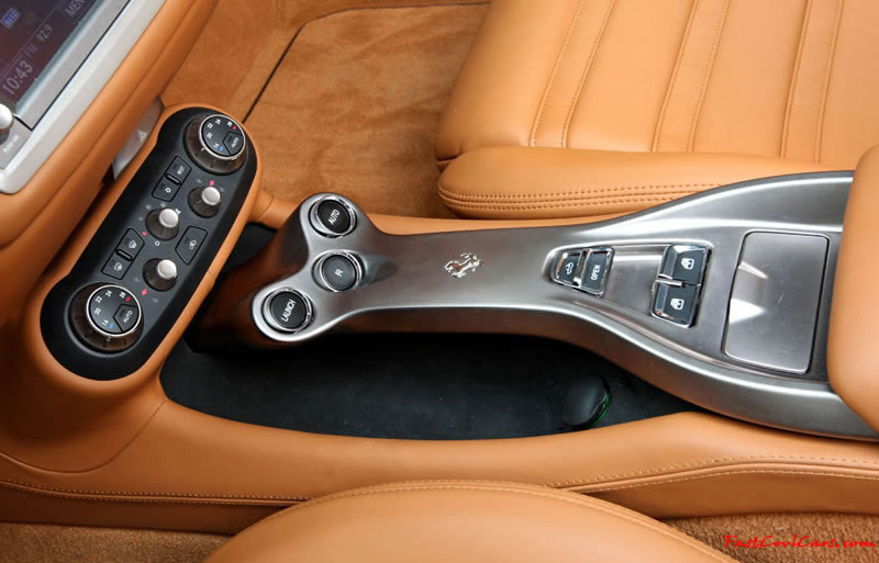 California Ferrari, Hardtop Convertible, front engine, rear wheel drive.