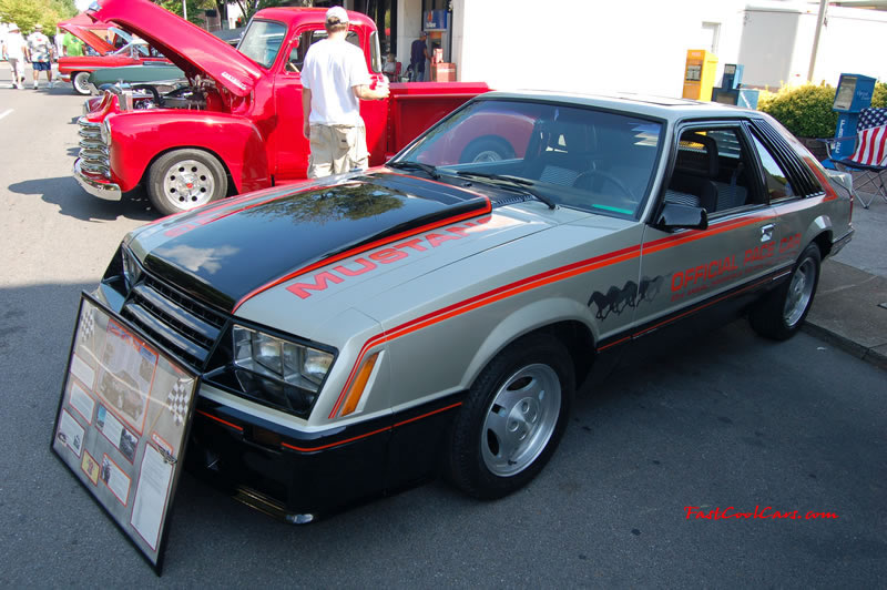 Cleveland Tennessee car shows and events with hot rods, antique cars, muscle cars, famous cars, rare cars, wild cars, fast cars, cool cars, rat rods, supercharged cars, turbo cars, motorcycles, trucks, low riders, chopped rides, new whips, old whips, and much more.