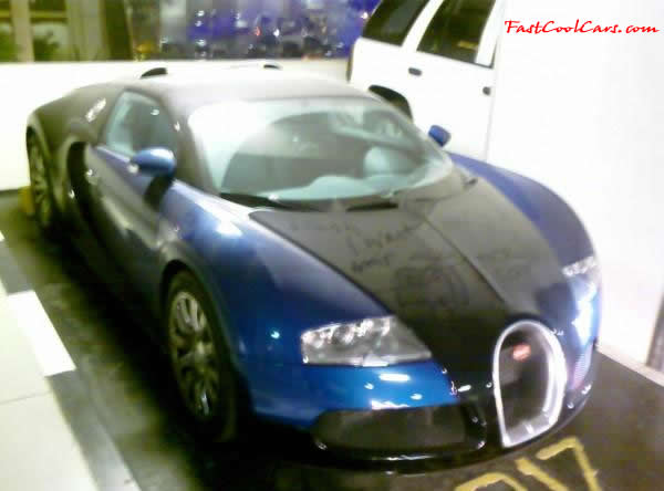 Fast Cool Exotic Supercars - Money and Power Check out the writing in the dust...OMG