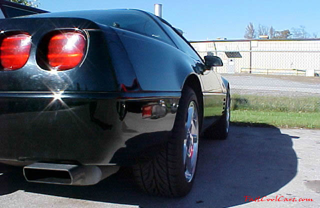 1992 Chevrolet Corvette Coupe - LT1, 6 speed, factory rated 300 horsepower