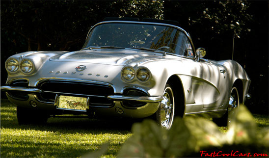 1962 Chevrolet Corvette - The last of the C1 generation. After this car, Corvette headlights were hidden for 43 years.