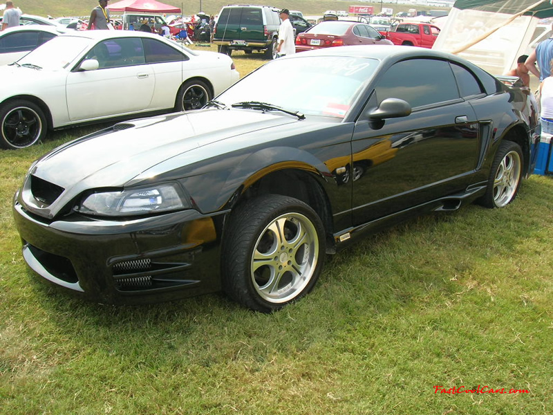 Nopi Nationals - Motorsports Supershow 2005, Ford Mustang, with hydraulics.