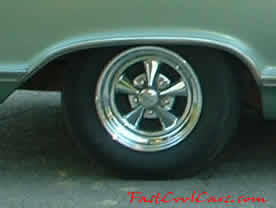 1966 Buick Lasbre - Cragar SS chrome wheels - fast cool car