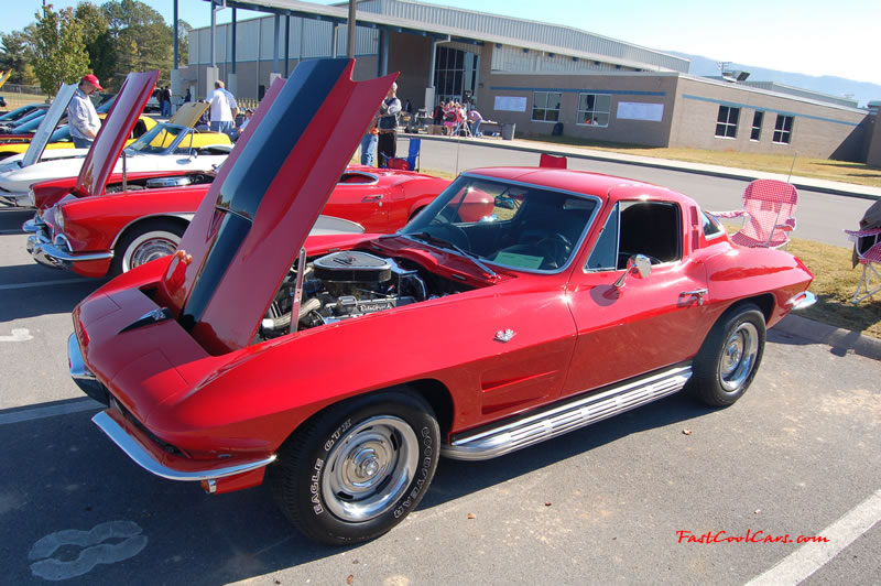 Benton, Tennessee car shows and events with hot rods, muscle cars, famous cars, rare cars, wild cars, fast cars, cool cars, rat rods, supercharged cars, new whips, and much more.